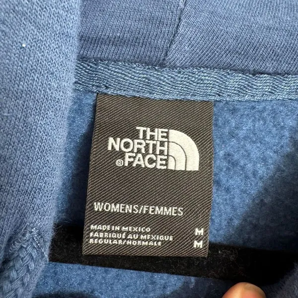 The North Face Women's Blue Graphic Injection Hoodie Sweater Medium - Image 4