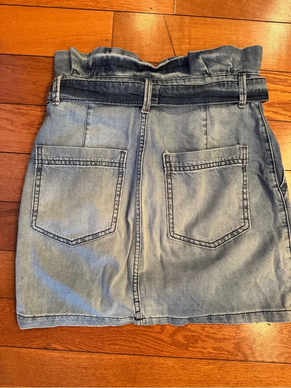 Free People Splendor in the Grass Paperbag Waist Denim Mini Skirt - Size 2 - EUC - Image 6