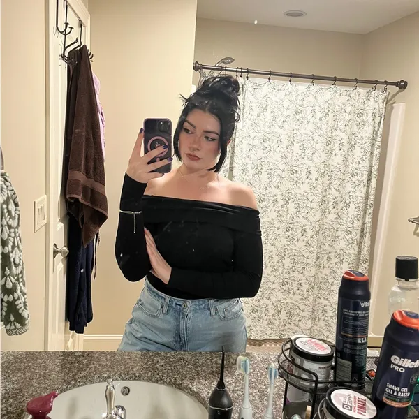 American Eagle Outfitters Black Knit Top - Image 4