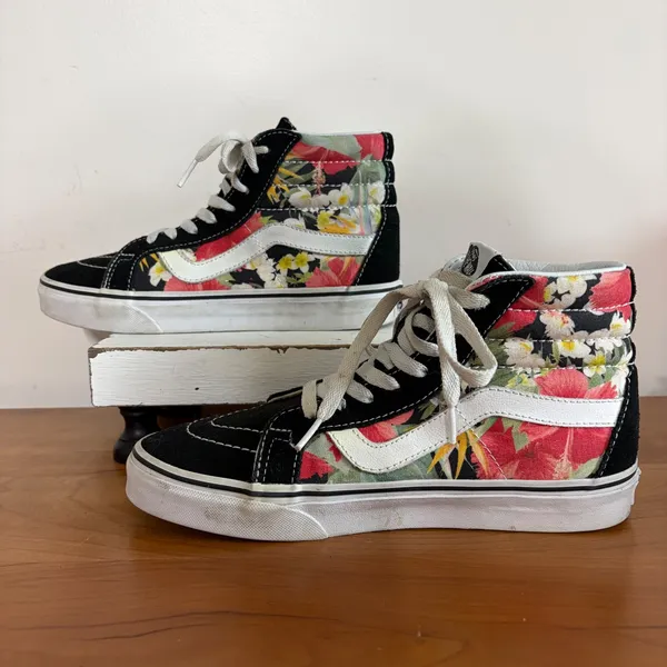Vans Sk8-Hi Floral Black Hibiscus High Top Sneakers Mens 6 Womens 7.5 721356‎ - Image 2