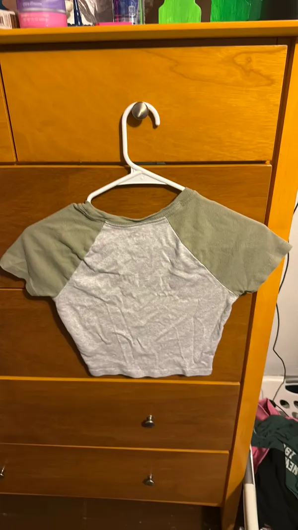 Hollister Top - Image 3