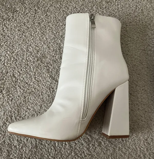 Boohoo White Booties - Image 2