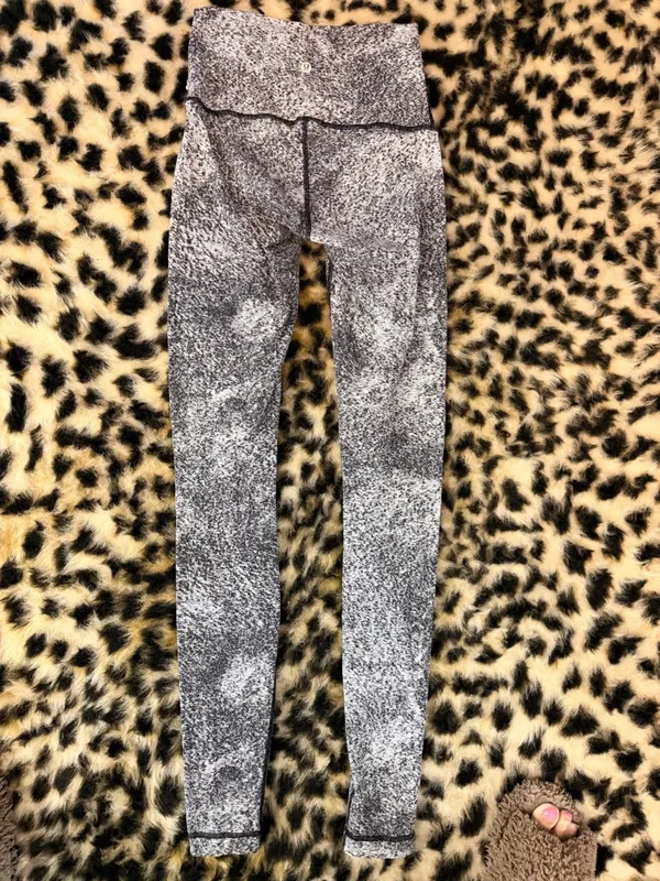 Lululemon Gray Marled Athletic Leggings - Image 2