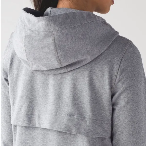 Lululemon Belle Hoodie Light Gray size 4 - Image 5