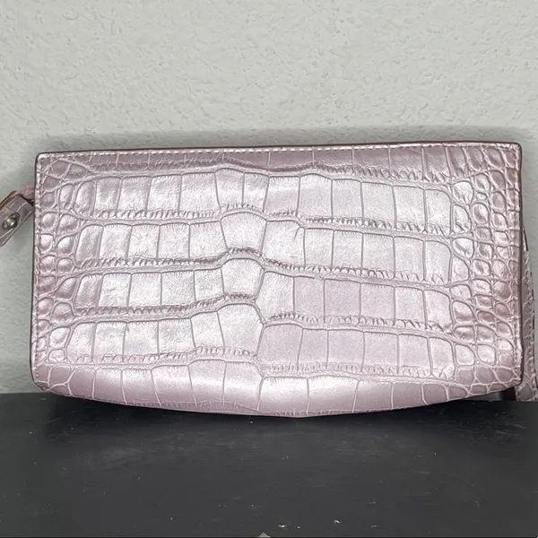 Guess‎ Pink Wristlet Bag - Image 2