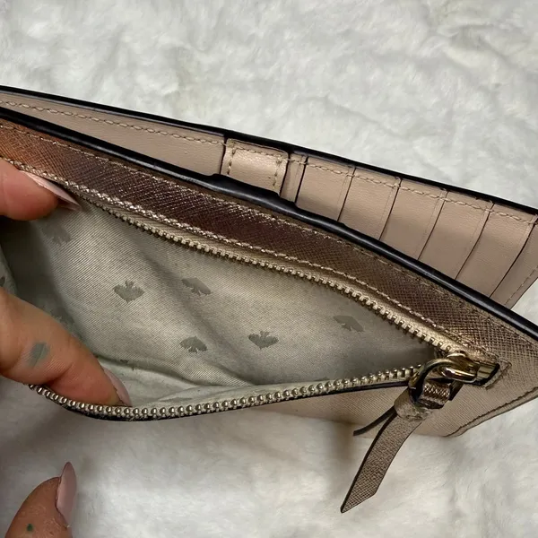 KATE SPADE New York Wallet - Image 3