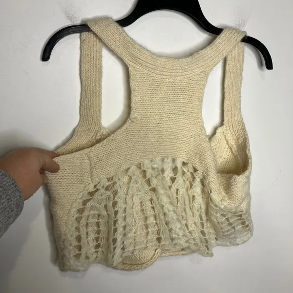 Free people cream wool blend crocheted cropped tank top women's‎ size large - Image 4