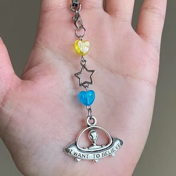 funny funky y2k Kawaii alien phone charm/strap/accessory/bag charm/display👽💙💛 - Image 3