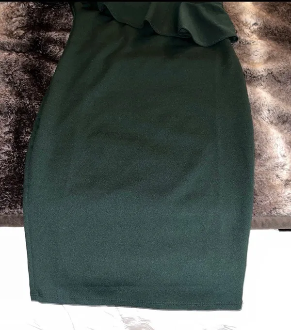 Windsor Green  Midi Dress - Image 3