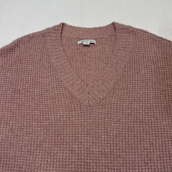 American Eagle Women's Small Dusty Rose V Neck Waffle Knit Sweater - Image 3