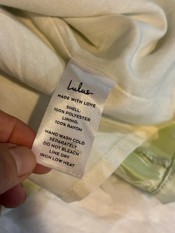 Lulu’s Beyond Amazing Light Green Floral Jacquard Puff Sleeve Dress Size M. NWT . - Image 11