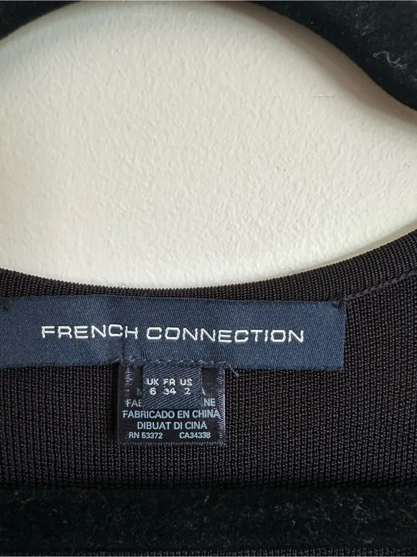French Connection Fringe Short Sleeve V Neck Dress Black Womens 2 Stretch - Image 4