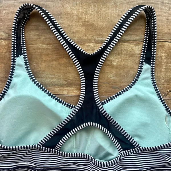 Nike Athletic Sleeveless Racerback Striped Workout Tank Top Size Large - Image 5