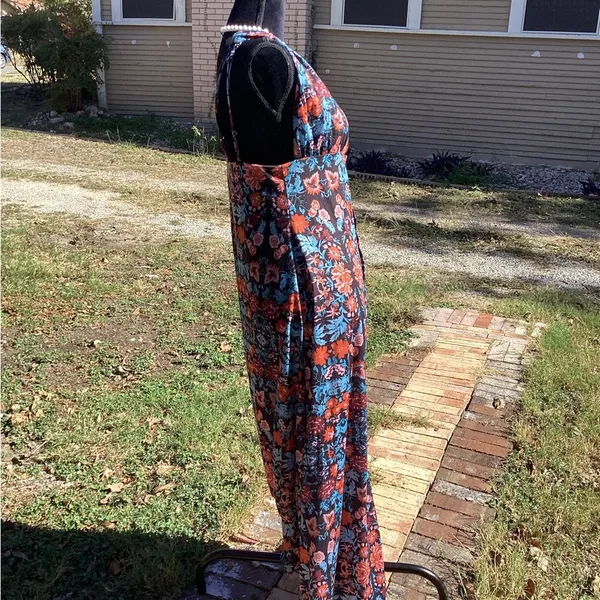 Sleeveless floral - Image 2