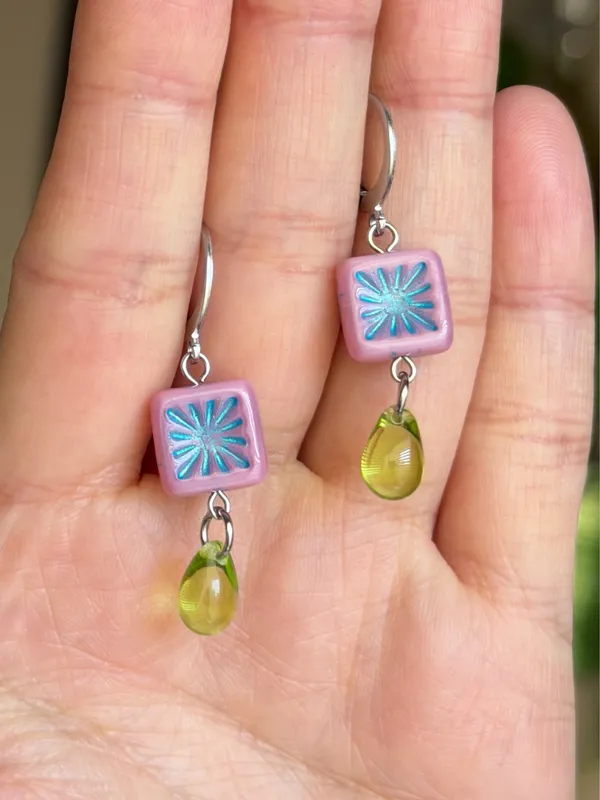 Handmade quality Czech glass beads chic fairy boho vintage retro style dangle earrings🌿✨ - Image 4