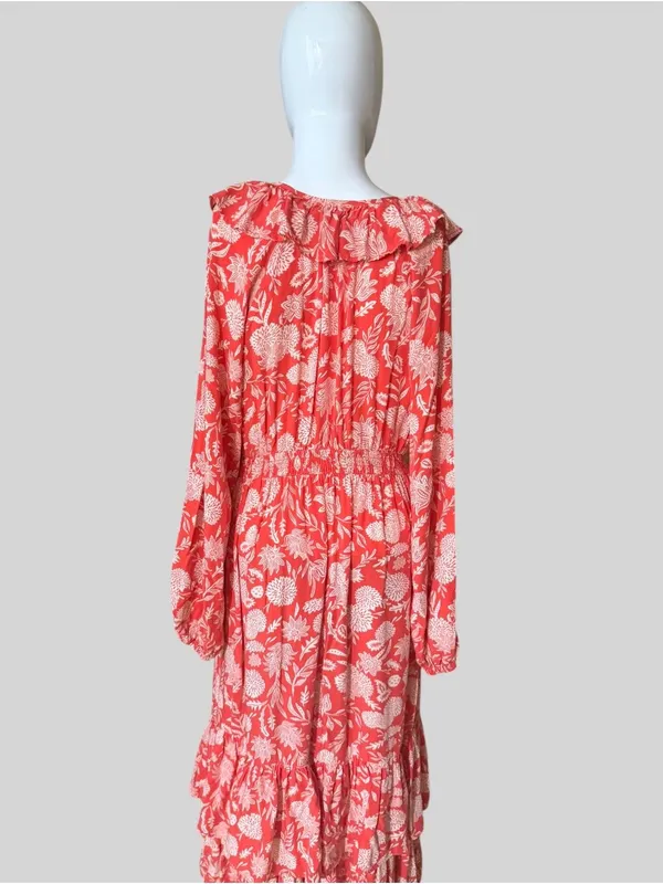 Universal Threads Coral and Cream Floral Long-Sleeve Midi Dress - Image 4