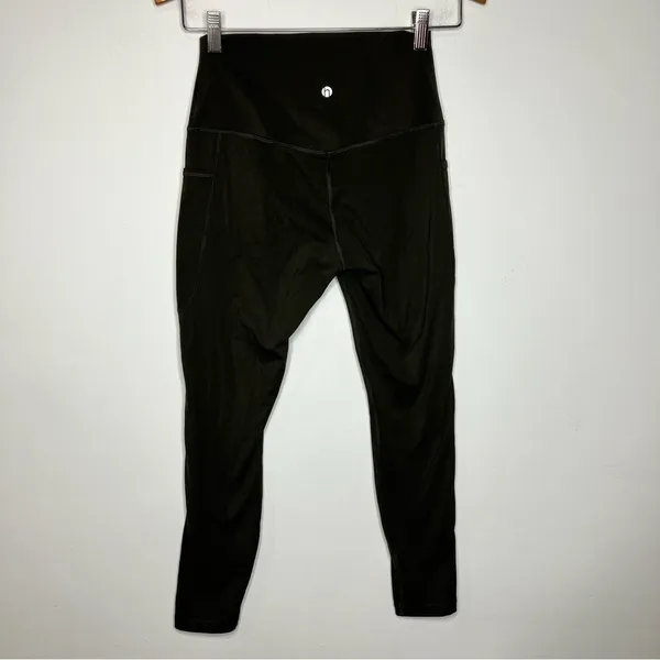 Heynuts dark olive green leggings with pockets size small (4-6)‎ - Image 3