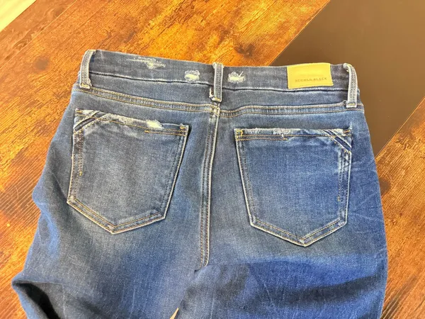 Buckle Black Fit No. 53 Flare Jeans 27x32 - Image 3