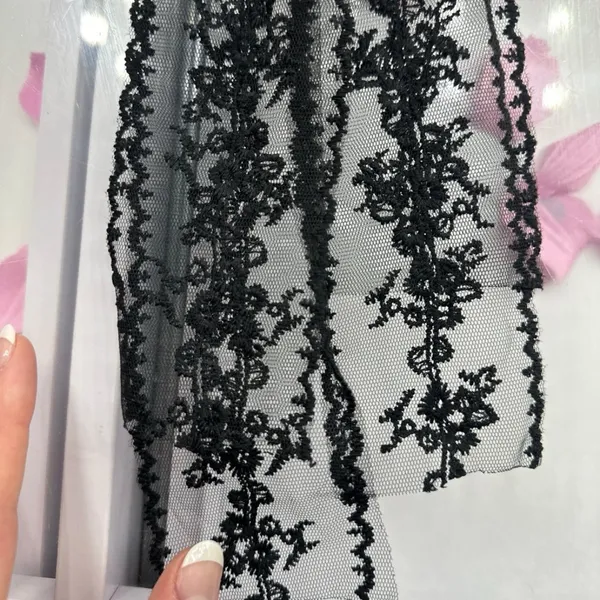 Elegant Black Lace Hair Bow - Image 3
