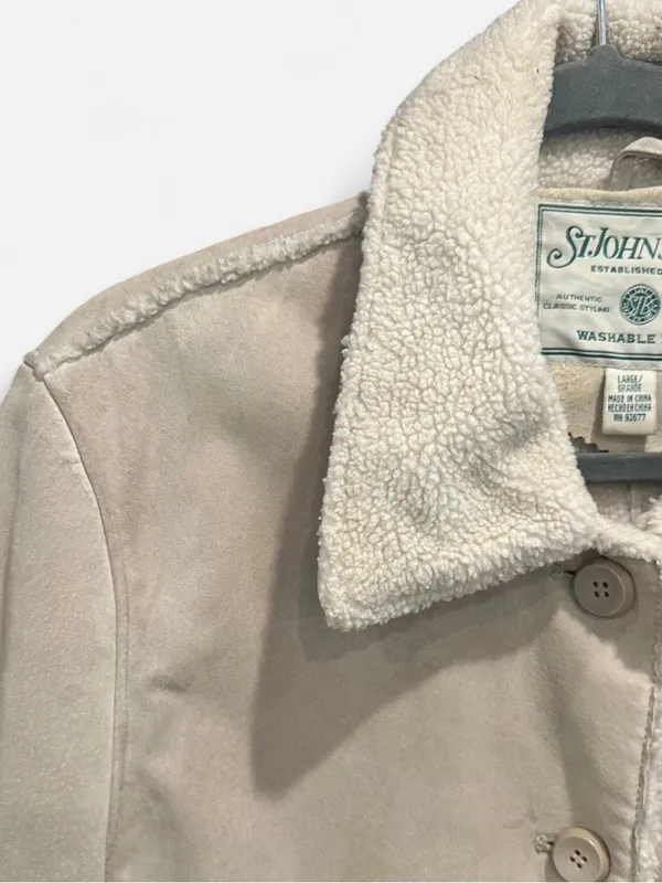 Women’s Shearling - Image 9