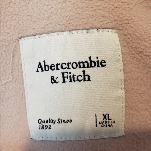 Abercrombie & Fitch Women's Camel Teddy Jacket - Image 4