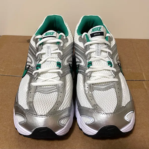 Nike Air Max Moto 2K White Stadium Green HQ2056-102 Size Womens 14.5 Mens 13 NEW - Image 2