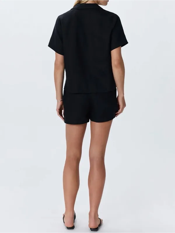 Quince Ladies 100% European Linen Shorts Black Size Medium - Image 3