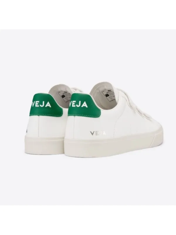Veja Recife Sneaker In Extra White & Emeraude - Image 2