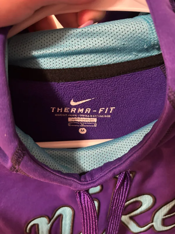 Nike Therma-Fit Hoodie - Image 3