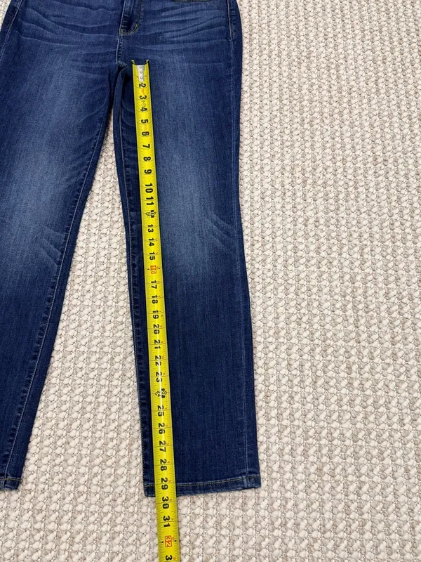 Judy Blue Dark Wash Straight Leg Jeans size 11/30 mid rise - Image 5