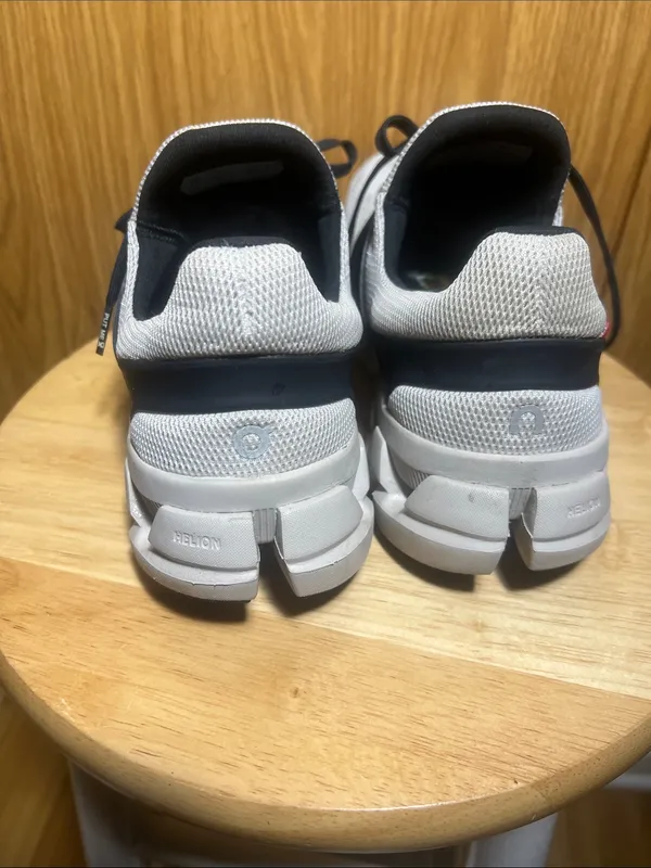 On Running Light Gray and Black Men's Athletic Running Shoes - Image 3
