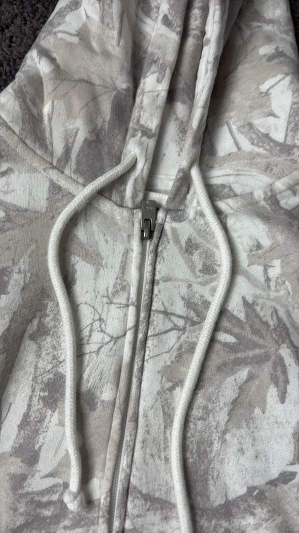 Hollister Camo Zip-Up Sweater - Image 3