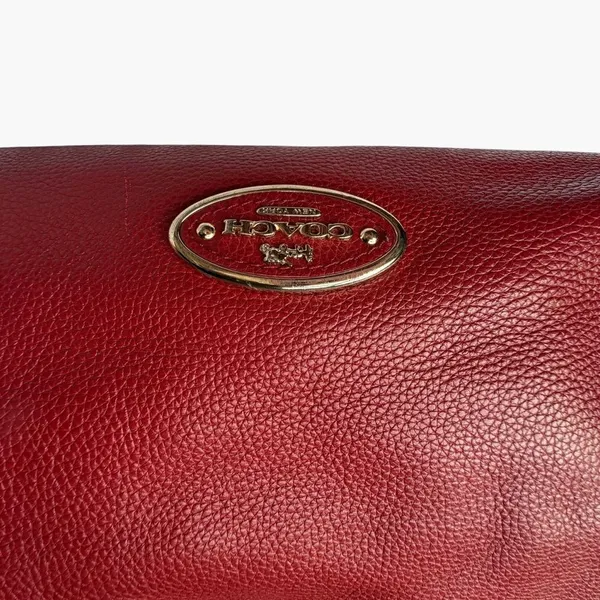 Coach Edie Pebbled Leather Shoulder Bag Red Large Hobo Tote Turnlock Zip Purse - Image 4