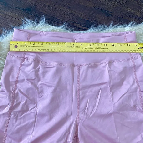 NWOT Light Pink Lilac Bike Short Workout Athleisure Size XXL - Image 4