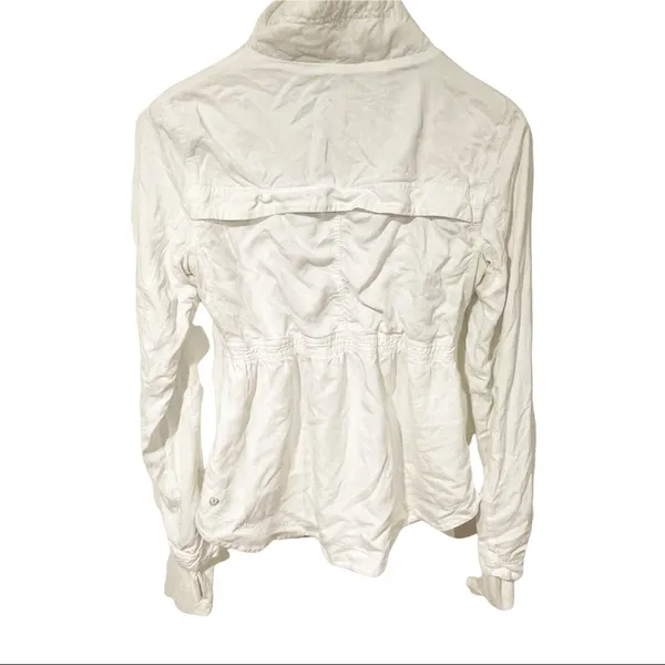Lululemon Womens Size 6‎ White Cinched Waist Inner Peace Athletic Jacket - Image 6