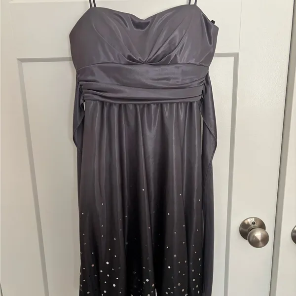 Homecoming Dress Gray Size undefined - Image 2