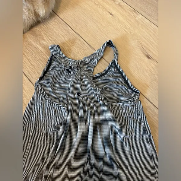 Lululemon striped tank top - Image 3