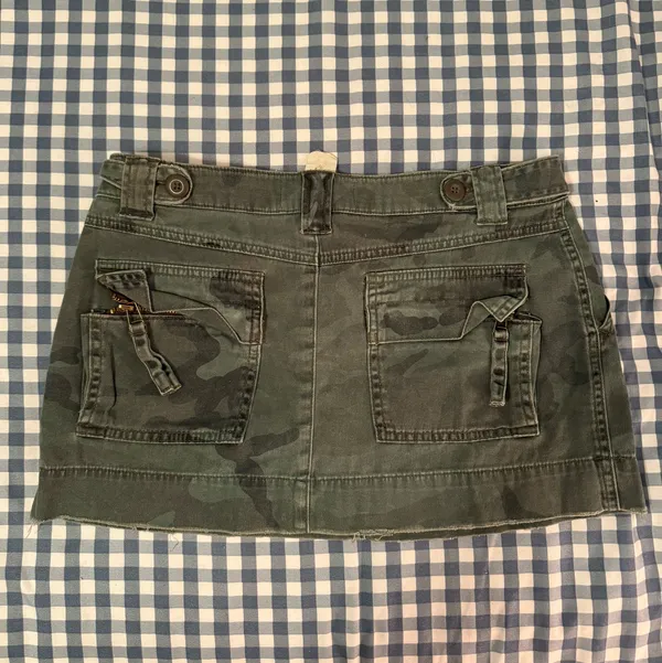 Urban Outfitters Camo Mini Skirt - Image 3