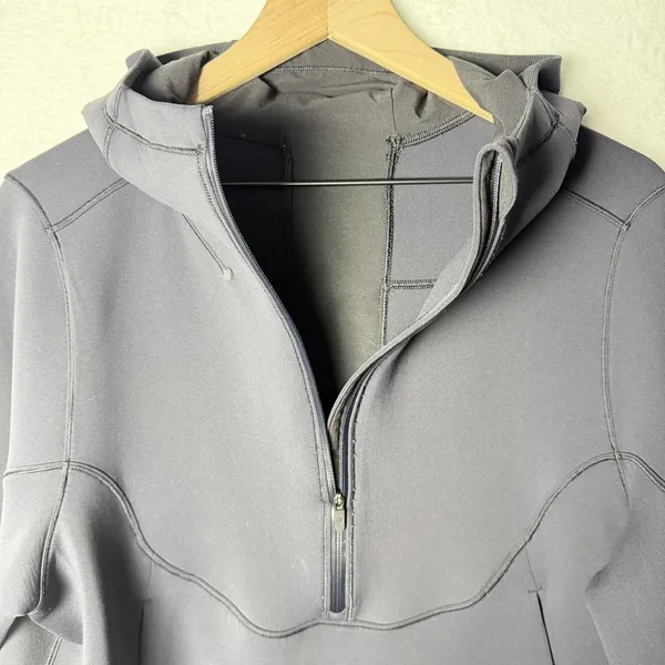 Lululemon Unleash Strength Hoodie Spacer Black 1/2 Zip Women's size 12 - Image 5