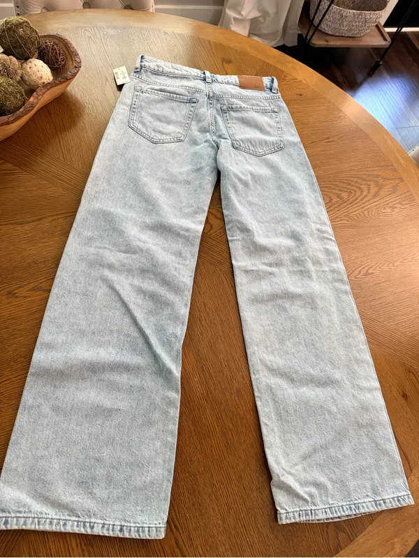 Aeropostale light wash distressed low rise wide leg jeans 000R - Image 8