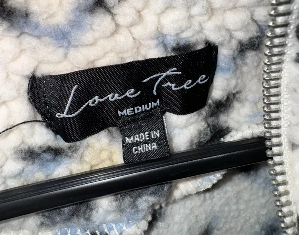 Love Tree Cropped Sherpa - Image 3