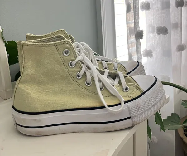 Platform Converse - Image 2
