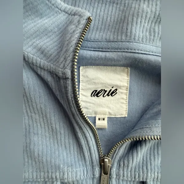 Aerie baby blue velour corduroy crop jacket size m - Image 3