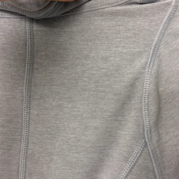 Lululemon Heathered Lavender Half Zip Running Top Mesh Panels Thumbholes Size 6 - Image 7