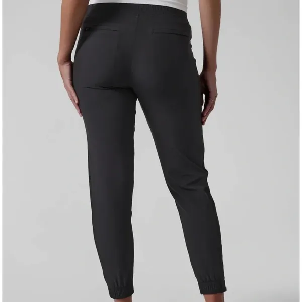 Athleta Brooklyn Black Jogger Pants Size 8T - Image 4