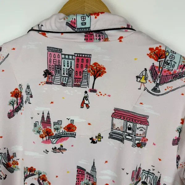 Kate‎ Spade New York Cityscape Pajama Top Small Button Down Lounge Comfy Sleep - Image 3