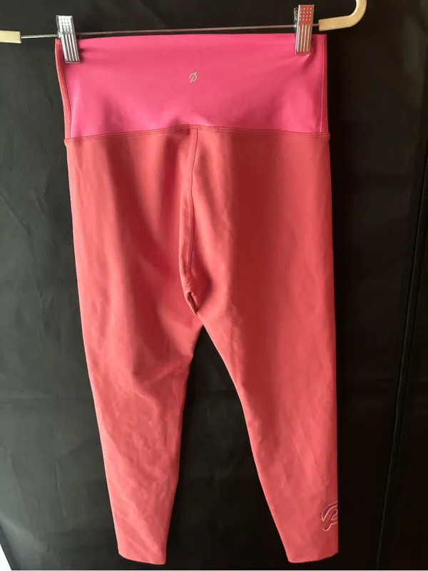 NWT Peloton High-Rise Cross Front Leggings - Image 7