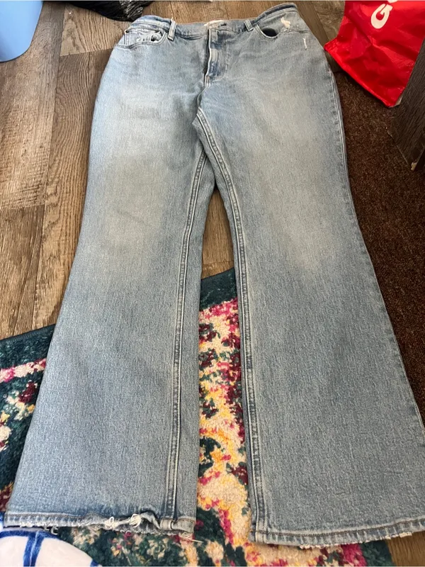 Abercrombie the 70s ultra vintage flare high rise 10S - Image 3