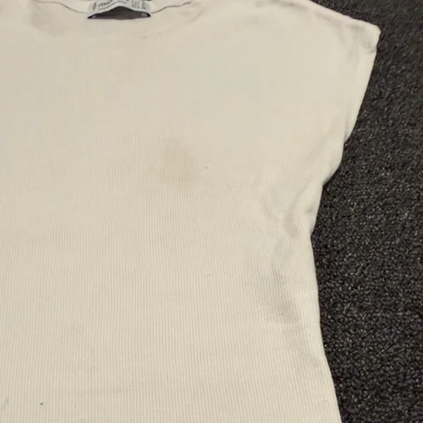 Stradivarius Cream Short Sleeve Tee - Image 4