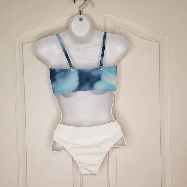 Bikini Size XS - Image 3